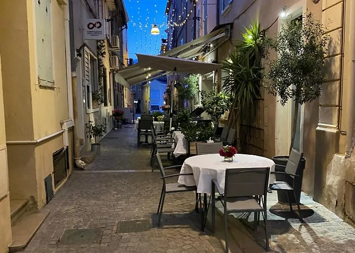 « l'observatoire » 6 Personnes *