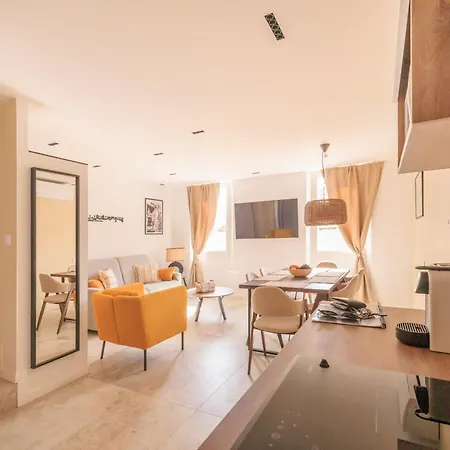 « l'observatoire » 6 Personnes Apartment Bandol